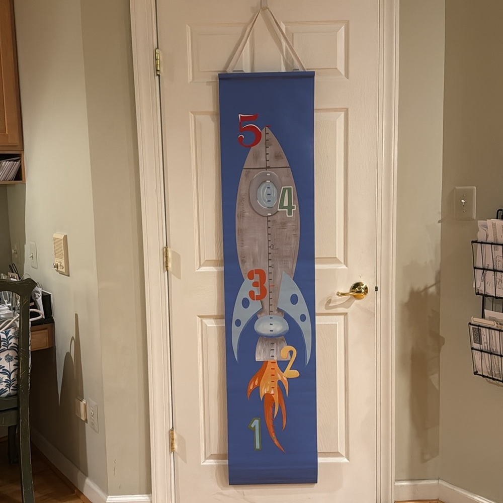 NWT Pottery Barn Kids Rocket Growth Chart
